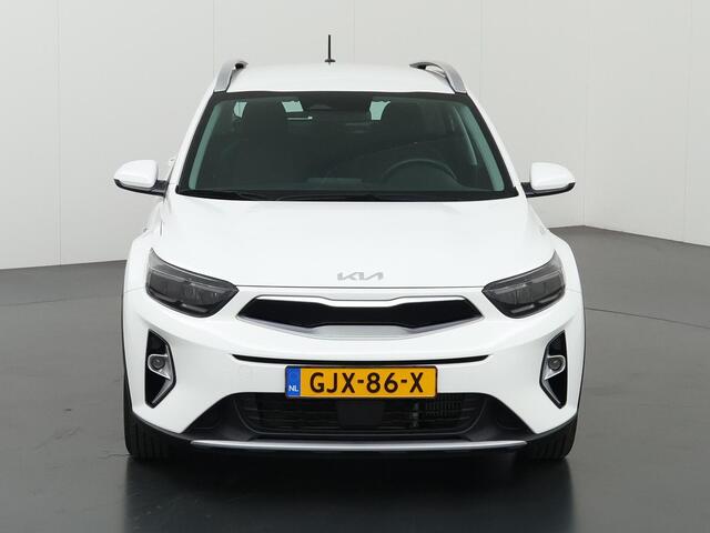 KIA Stonic 1.0 T-GDi MHEV DynamicLine | Apple Carplay/Android Auto | Parkeercamera | Airco | Cruise Control |