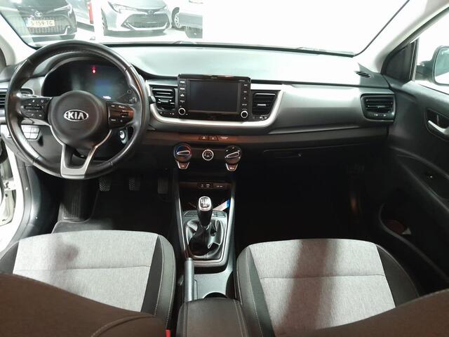 KIA Stonic 1.0 T-GDi DynamicLine Apple Carplay/Android Auto, Navigatie, Camera
