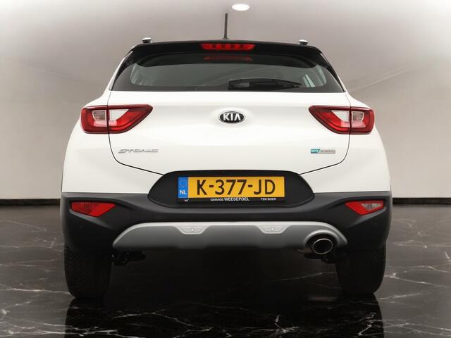 KIA Stonic 1.0 T-GDi MHEV DynamicLine - Navigatie via Apple Carplay/Android Auto - Airco - Cruise control - Fabrieksgarantie tot 01-2028