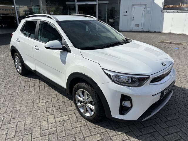 KIA Stonic 1.2 Carplay Navi Bluetooth Camera Climate Parkeersensoren