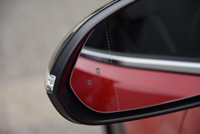 KIA Stonic 1.0 T-GDi DynamicPlusLine | KIA-garantie 2028!! | Dealer onderhouden | Navigatie |