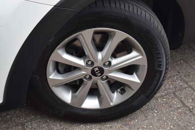 KIA Stonic 1.0 T-GDi MHEV DynamicLine