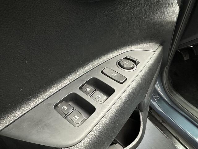 KIA Stonic 1.0 T-GDi MHEV DynamicLine NL Auto, slechts 25000km, zeer nette uitvoering, 1e eigenaar