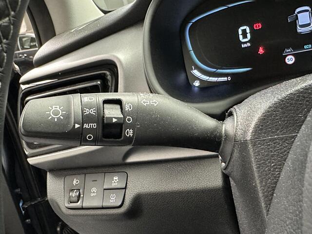 KIA Stonic 1.0 T-GDi MHEV DynamicLine NL Auto, slechts 25000km, zeer nette uitvoering, 1e eigenaar