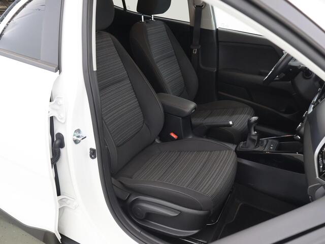 KIA Stonic 1.0 T-GDi MHEV DynamicPlusLine | Navigatiesysteem | Parkeercamera | Lane Assist | Cruise Control