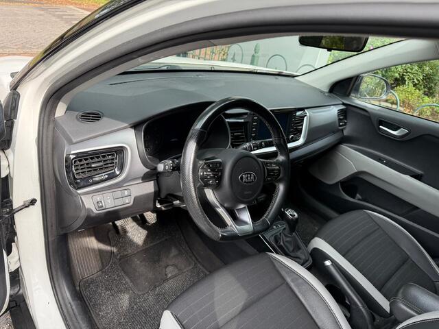 KIA Stonic 1.0 T-GDi Sports Edition Alu wielen/Aircol/Navi/Mistl/Two-Tone