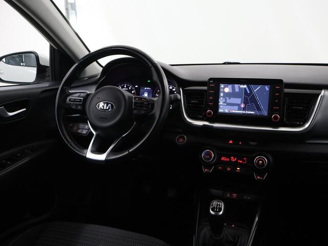 KIA Stonic 1.0 T-GDi DynamicPlusLine | Keyless | Navigatie | Parkeercamera | Apple Carplay/Android Auto | Climate Control | Cruise control |