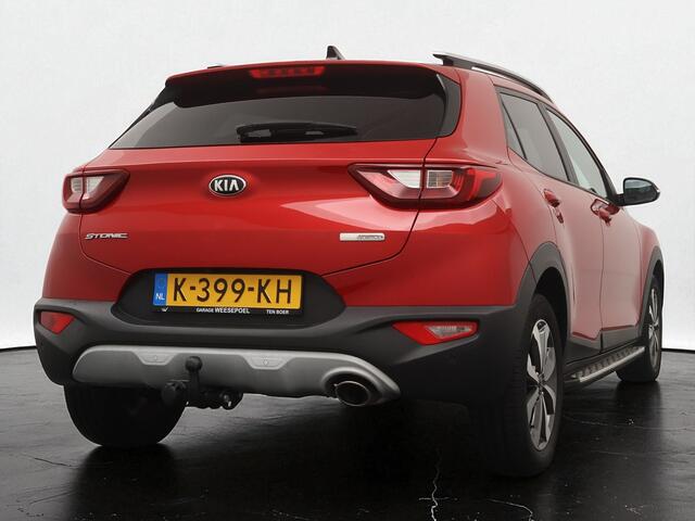 KIA Stonic 1.0 T-GDi MHEV DynamicPlusLine Navigatie - Camera - Climate control - Privacy glass - Keyless entry - Trekhaak - Fabrieksgarantie tot 02-2028