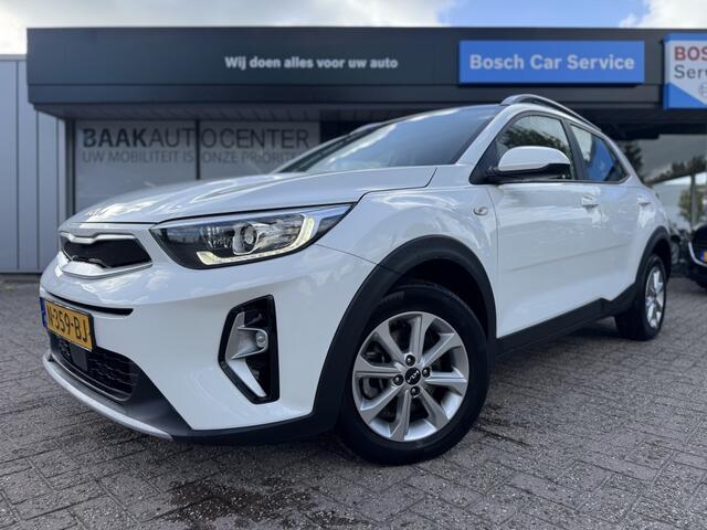 KIA Stonic 1.0 T-GDi MHEV DynamicLine | Camera | Carplay