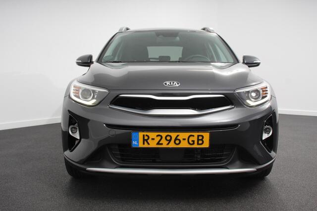 KIA Stonic 1.0 T-GDi 120 PK Automaat Vision | Navigatie | Climate control | Camera | Lane Assist | Cruise Control | Privacy Glass | Lichtmetalen velgen | Stoel-Stuurverwarming