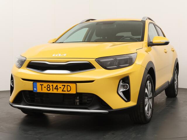 KIA Stonic 1.0 T-GDi MHEV DynamicPlusLine - Navigatie - LED koplampen - Camera - Apple Carplay/Android Auto - Fabrieksgarantie tot 10-2030