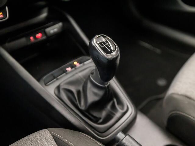 KIA Stonic 1.0 T-GDi DynamicLine (APPLE CARPLAY, NAVIGATIE, CAMERA, CRUISE, SPORTSTOELEN, PARKEERSENSOREN, LM VELGEN, NIEUWE APK, NIEUWSTAAT)