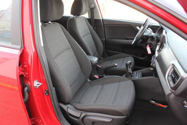 KIA Stonic 1.0 T-GDi Hybrid DynamicLine , Carplay Android, Dab+, Camera, sport velgen, cruise.