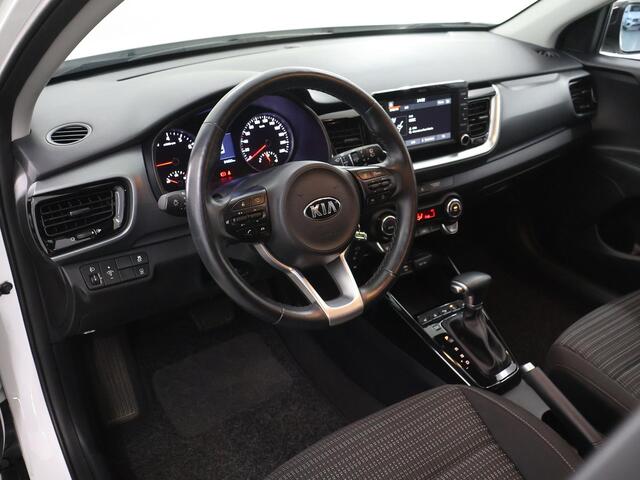KIA Stonic 1.0 T-GDi DynamicPlusLine Edition | Navigatiesysteem | Parkeercamera | Cruise Control | Cruise Control |