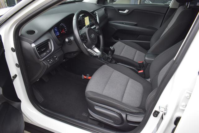 KIA Stonic 1.0 T-GDi DynamicLine | Airco | Cruise Control | Navigatie | Camera | BlueTooth | Tot 10Jr. Kia-Garantie