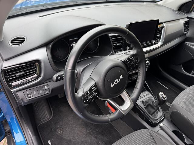 KIA Stonic 1.0 T-GDi MHEV DynamicLine Climate Control Navi Carplay Camera