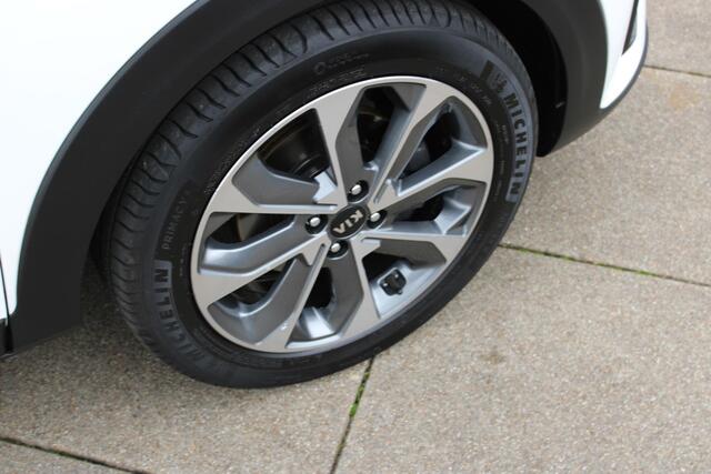 KIA Stonic 1.0 T-GDi DynamicLine Navigatie / Camera / Trekhaak