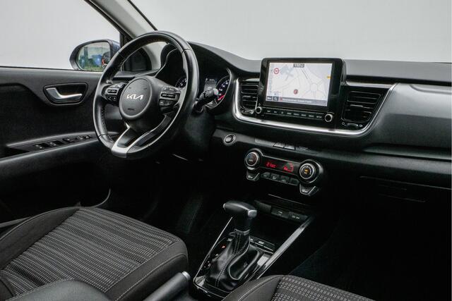 KIA Stonic 1.0 T-GDi MHEV Aut.7 DynamicPlusLine Full map navigatie/ Camera/ DAB+/ Carplay/ Cruise control
