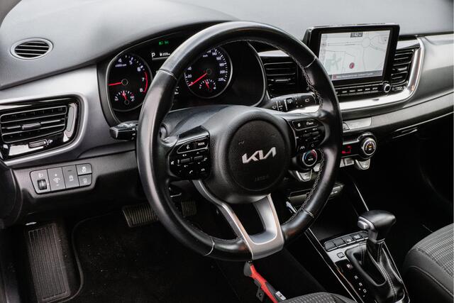 KIA Stonic 1.0 T-GDi MHEV Aut.7 DynamicPlusLine Full map navigatie/ Camera/ DAB+/ Carplay/ Cruise control