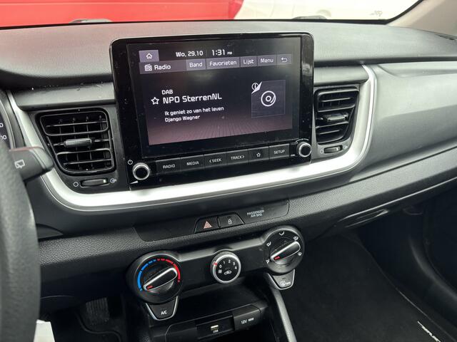 KIA Stonic 1.0 T-GDi MHEV ComfortLine TREKHAAK / AIRCO / BLUETOOTH / DAB+ / CARPLAY / NL-AUTO