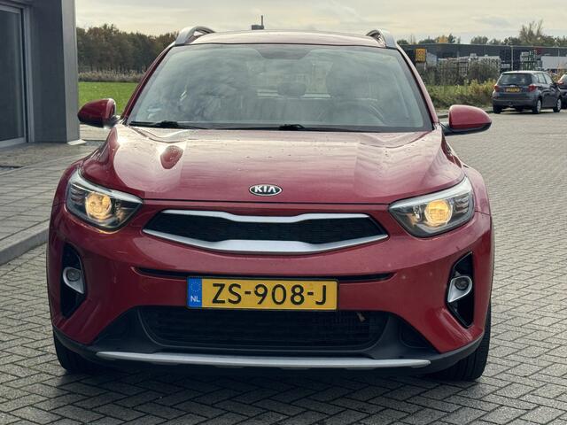 KIA Stonic 1.0 T-GDi DynamicLine Navigatie | Camera | Trekhaak | FABRIEKSGARANTIE ! info;f.bogaars 0492588956