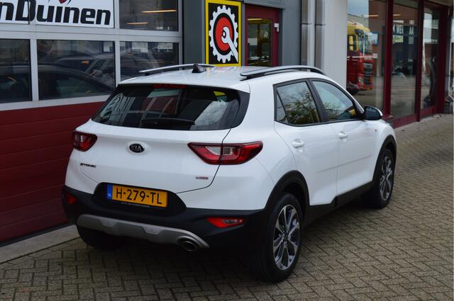 KIA Stonic 1.0 T-GDi DynamicLine O.a: PDC, Camera, Carplay, DAB, Navi, Airco, Etc. All-in prijs!