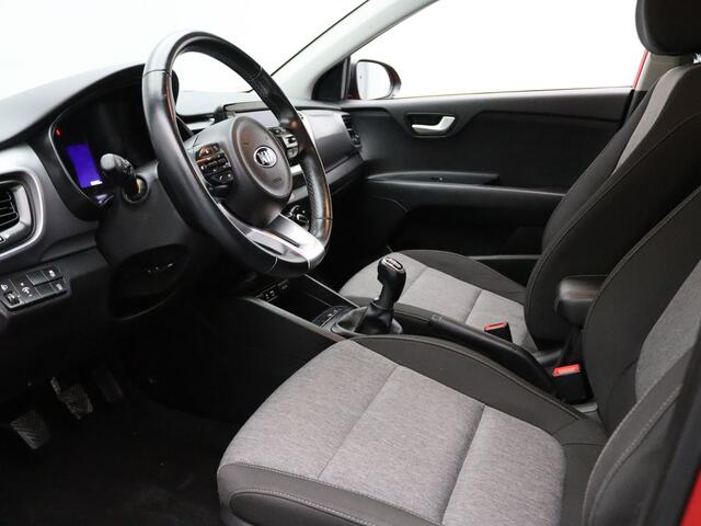 KIA Stonic 1.0 T-GDi DynamicLine Camera | Carplay | Parksens. achter | Trekhaak