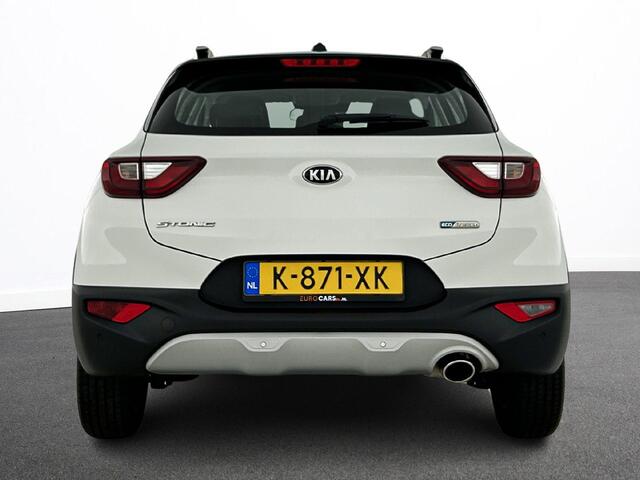 KIA Stonic 1.0 T-GDi 120pk MHEV DynamicLine Auto. Navigatie Apple Carplay/Android Auto Camera Parkeersensoren achter Cruise Control Lichtmetalen velgen Airco