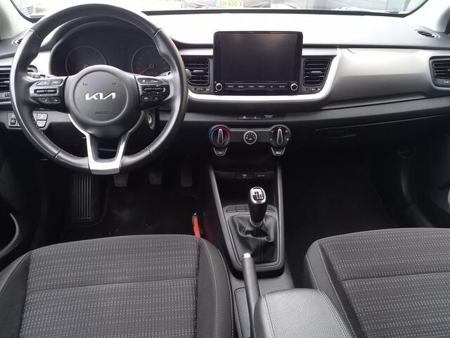 KIA Stonic 1.0 T-GDi MHEV DynamicLine Apple Carplay/Android Auto | Achteruitrijcamera