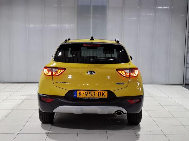 KIA Stonic 1.0 T-GDi MHEV DynamicPlusLine Apple Carplay/Android Auto, Navigatie, Camera.
