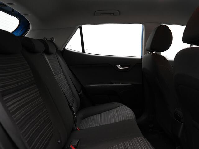 KIA Stonic 1.0 T-GDi MHEV DynamicLine 101pk Dealer O.H. | Apple Carplay | Stoelen & Stuur Verwarmd | Cruise Control | DAB | Pilot Assist |