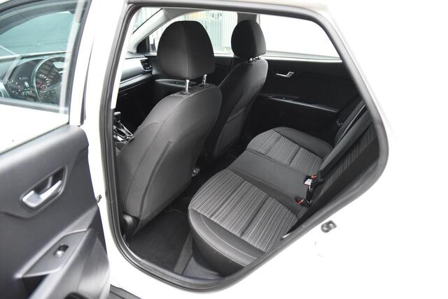 KIA Stonic 1.0 T-GDi MHEV DynamicPlusLine