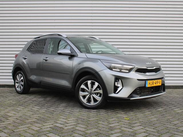 KIA Stonic 1.0 T-GDi MHEV DynamicPlusLine | Stuur-/stoelverwarming | Camera | Clima | Cruise | 16" LM | Navi | LED | Keyless |