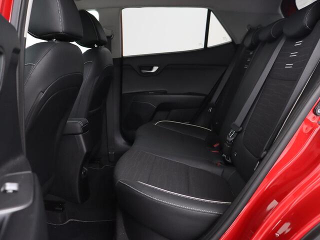 KIA Stonic 1.0 T-GDi MHEV GT-Line | 38.500km NAP | Stoelverwarming | Camera | Carplay | Adaptive cruise | Half leder | Stuurverwarming | Navigatie | Full LED | Keyless | Parkeerhulp | Climate control