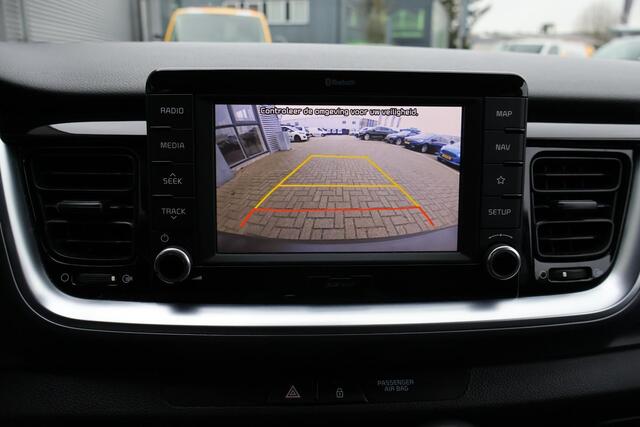 KIA Stonic 1.0 T-GDi Sports Edition 1e Eigenaar | Volledig Onderh | BTW | Camera | Navi | Carplay | DAB | Cruise | PDC | Full Led | Hill-Hold