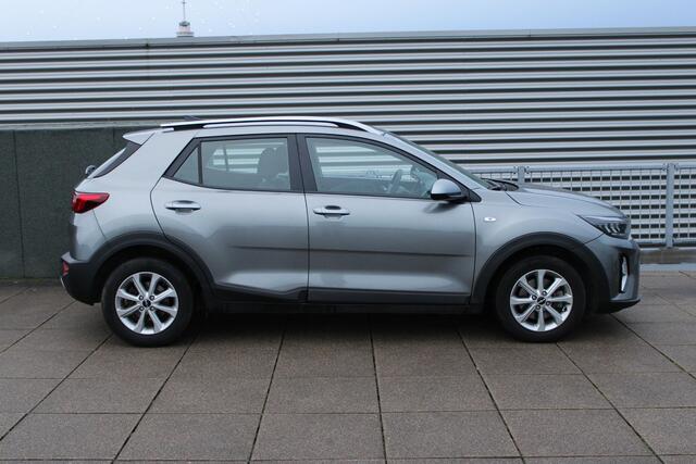 KIA Stonic 1.0 T-GDi MHEV DynamicLine NAVIGATIE / ACHTERUITRIJCAMERA