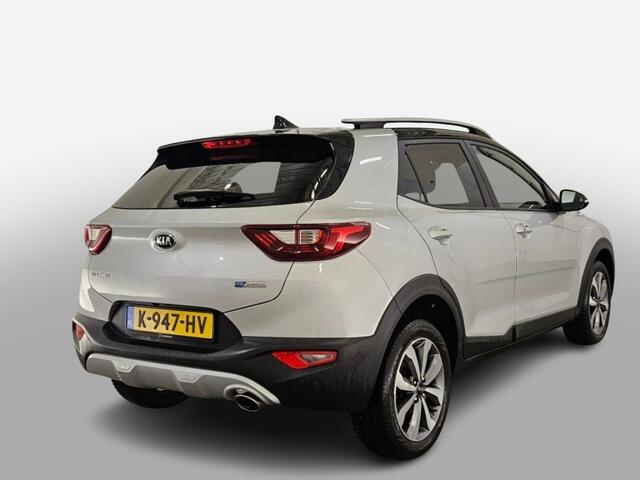 KIA Stonic 1.0 T-GDI MHEV DYNAMICPLUSLINE AUTOMAAT CARPLAY/LED/1e EIG/NL-AUTO