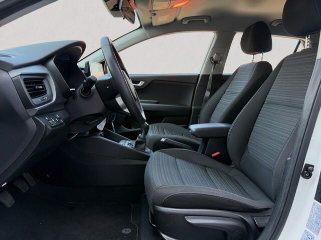 KIA Stonic 1.0 T-GDi MHEV Dynamic Line CAMERA | APPLE/ANDROID | CRUISE CONT