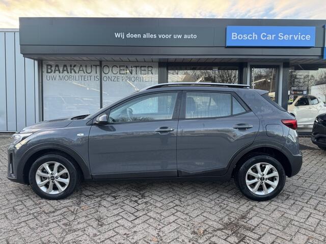 KIA Stonic 1.0 T-GDi MHEV DynamicLine | Camera | Carplay