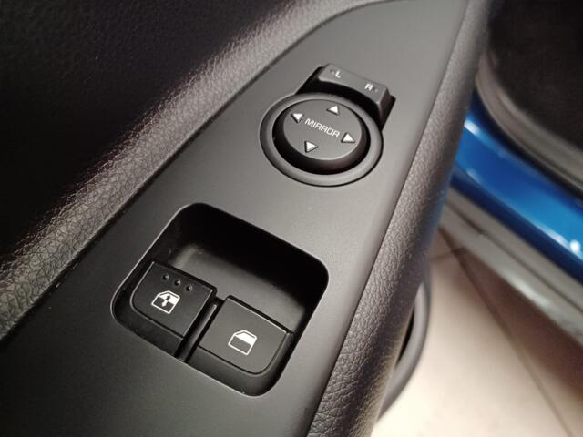 KIA Stonic 1.0 T-GDi MHEV Dynamic-Line , Navigatie, Camera