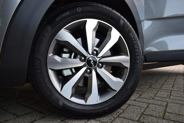 KIA Stonic 1.0 T-GDi MHEV DynamicPlusLine | Stoel+Stuurverwarming | Cruise Control | Navigatie | Camera | Tot 10jr. Kia-Garantie |