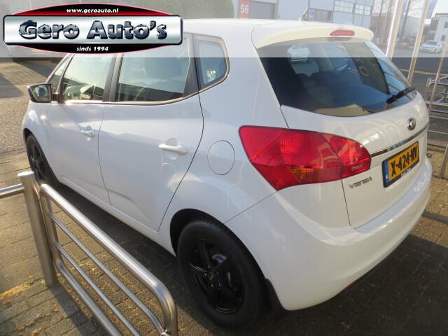 KIA VENGA 1.4 CVVT ComfortLine airco ,cv afstand elec ramen etc