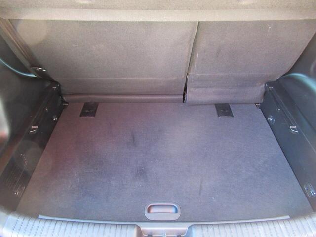 KIA VENGA 1.6 CVVT ExecutiveLine Automaat | Clima-Airco | Keyless Entry | Parkeersensoren | Incl. BOVAG Garantie | Bluetooth |