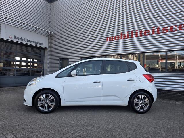 KIA VENGA 1.6 CVVT 125pk A/T DynamicPlusLine | Navi | Stoel verw.