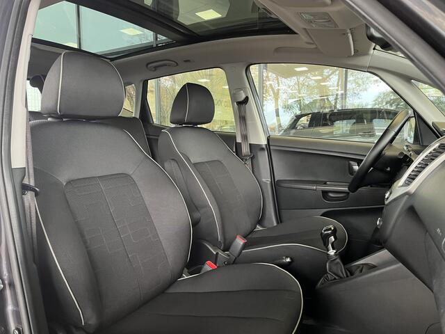 KIA VENGA 1.4 CVVT ExecutiveLine | Trekhaak | Pano | Stoel-/stuurverwarm.