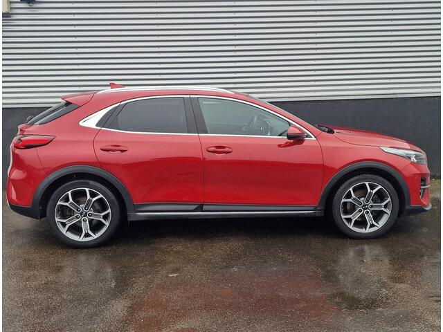 KIA Xceed 1.4 T-GDi DynamicPlusLine Navigatie, Stoel- & Stuurwielverwarming, Achteruitrijcamera, LMV, Smart Key, Cruise control, BTW-auto