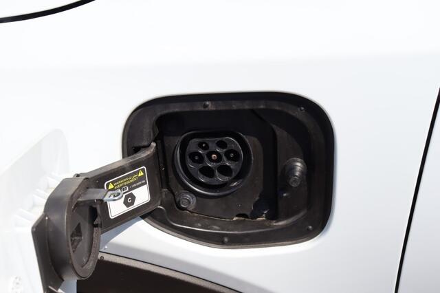 KIA Xceed 1.6 GDi PHEV Plug In DynamicLine - Navi - camera - stoel/stuur