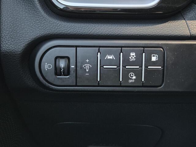 KIA Xceed 1.6 GDi PHEV Plug-in DynamicLine Automaat / Stuur- en stoelverwarming / Achteruitrijcamera / Navigatie via Apple Carplay of Android Auto / Adaptief cruise control / Trekgewicht 1300 kg / Keyless Entry/Start /