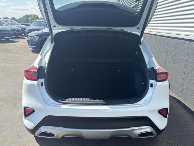KIA Xceed 1.0 T-GDi DynamicPlusLine Style Pack Schuif/kanteldak, Stoel- & Stuurwielverwarming, Elek. Achterklep, 18" LMV, Nieuw geleverd en dealeronderhouden, Navigatie,