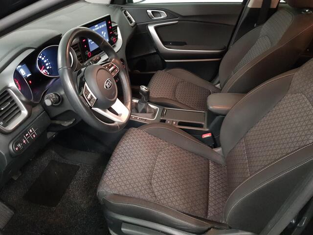 KIA Xceed 1.0 T-GDi 120pk Active Line | Navigatie | Climate Control | Camera | Parkeer Sensoren | Led | Stoel en stuurverwarming